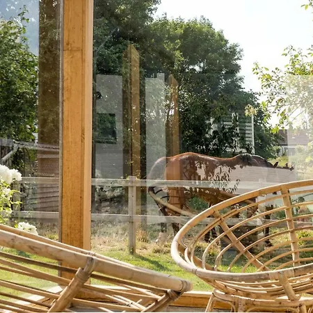 Marie 3* Ében-Émael